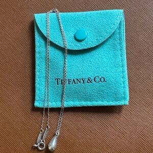 Tiffany & Co. Elsa Peretti Teardrop Sterling Silver Necklace with Pouch